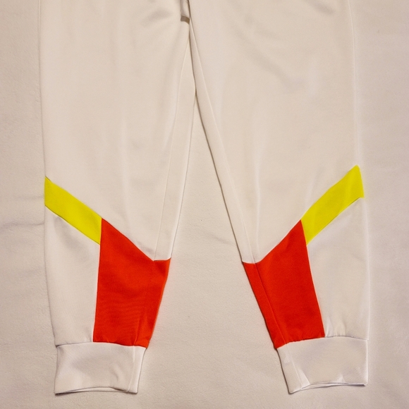Puma Iconic MCS Men's Cuff Track Pants - Picture 7 of 11